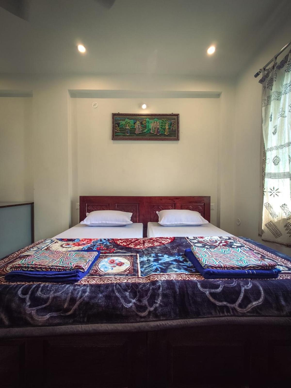 Rajguru Guest House Пушкар Екстер'єр фото